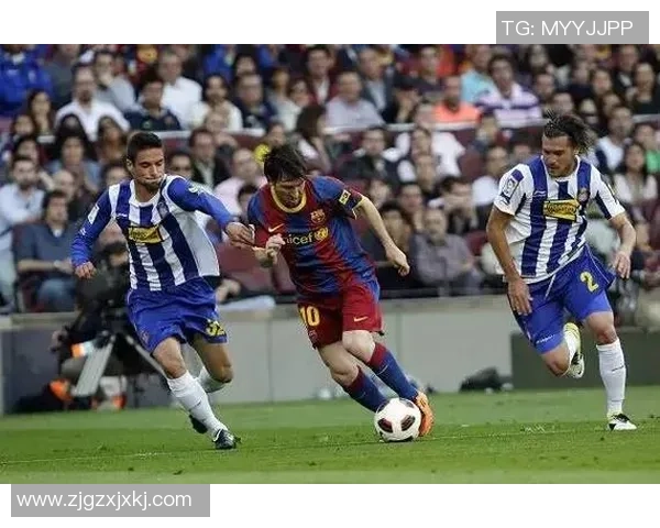 足球明星携手和平力量共同阻止战争的感人故事与传奇旅程